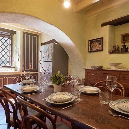 The Grapefruit House - Con Piscina